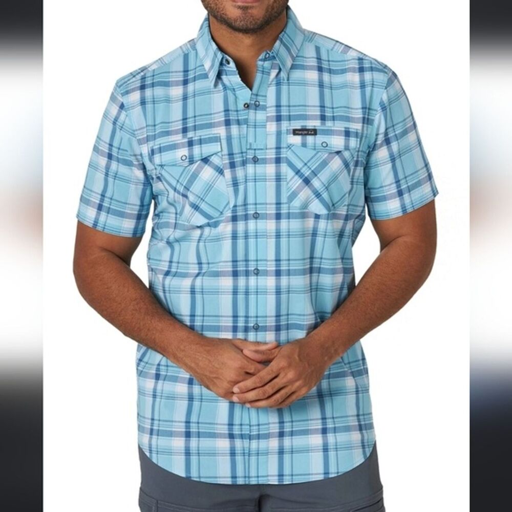 Wrangler Outdoor Mens S Short Sleeve Shirt Blue Plaid Fishing Vented Snap Front